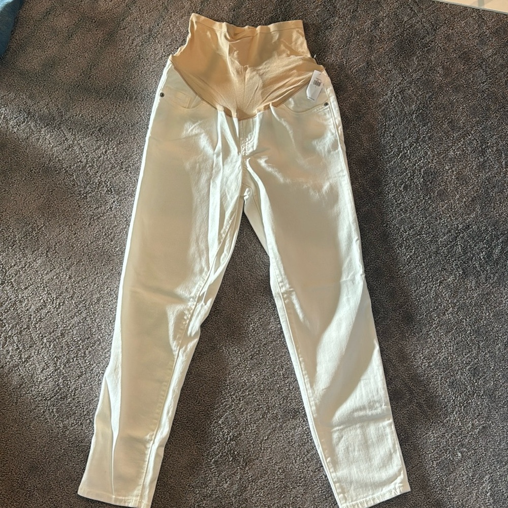 NWT Old Navy White Denim Maternity Jeans